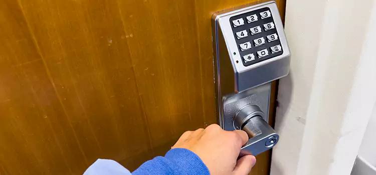 Why Choose Us for Your Keypad Lock Needs in Wallingford Center, CT?